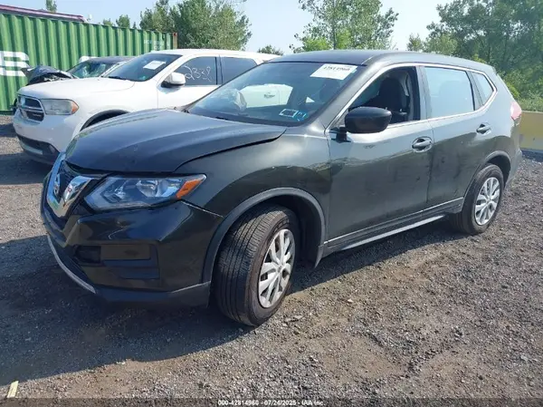 JN8AT2MV2HW014914 2017 NISSAN ROGUE - Image 2