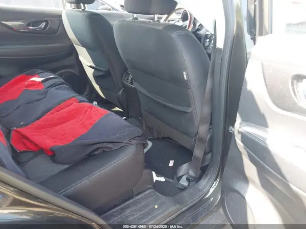 JN8AT2MV2HW014914 2017 NISSAN ROGUE - Image 8