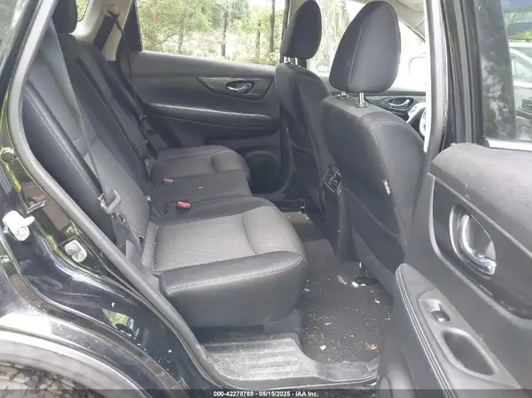 JN8AT2MV2HW017280 2017 NISSAN ROGUE - Image 8
