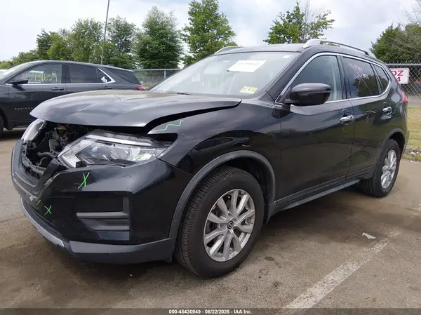 JN8AT2MV2HW020793 2017 NISSAN ROGUE - Image 2