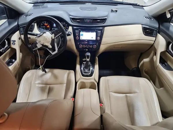 JN8AT2MV2HW021975 2017 NISSAN ROGUE - Image 8