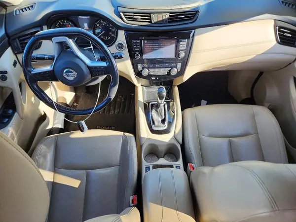 JN8AT2MV2HW023547 2017 NISSAN ROGUE - Image 8