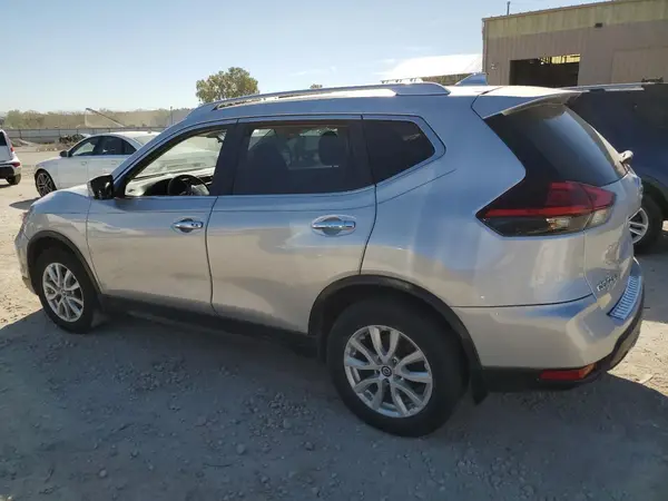 JN8AT2MV2HW024083 2017 NISSAN ROGUE - Image 2