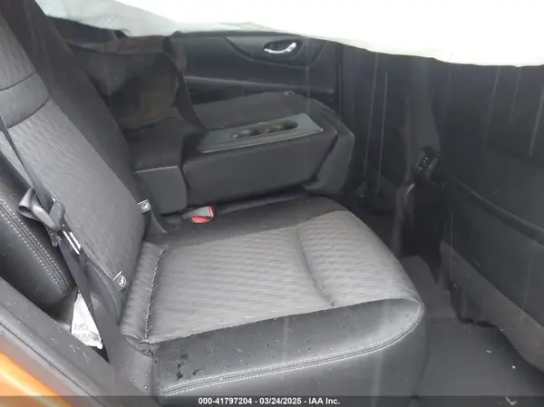 JN8AT2MV2HW027596 2017 NISSAN ROGUE - Image 8