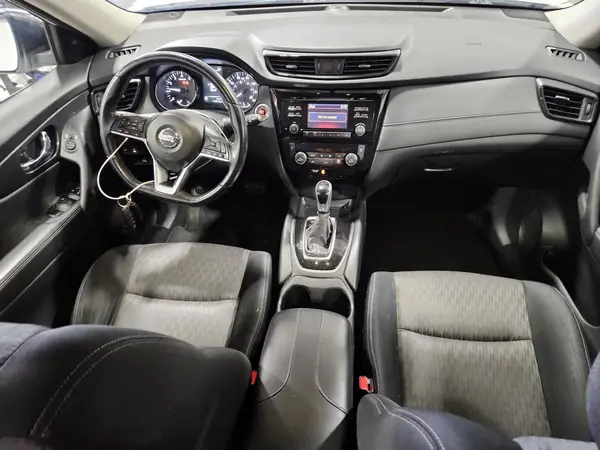 JN8AT2MV2HW250334 2017 NISSAN ROGUE - Image 8
