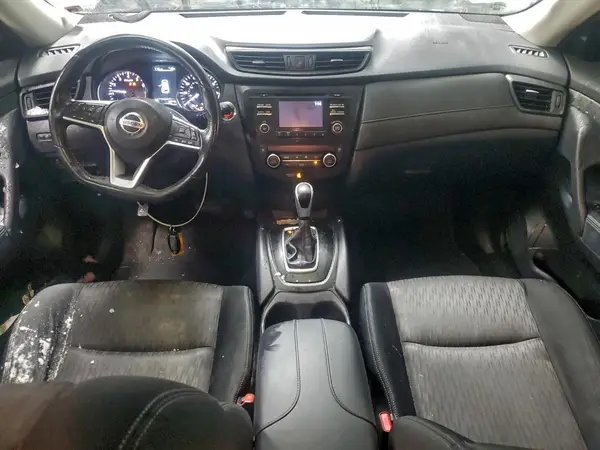 JN8AT2MV2HW252892 2017 NISSAN ROGUE - Image 8