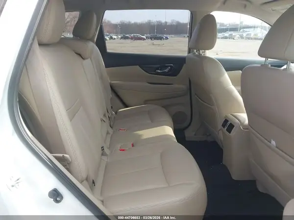 JN8AT2MV2HW254027 2017 NISSAN ROGUE - Image 8