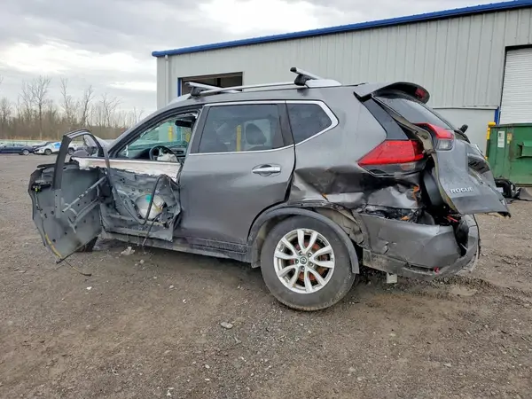 JN8AT2MV2HW256084 2017 NISSAN ROGUE - Image 2