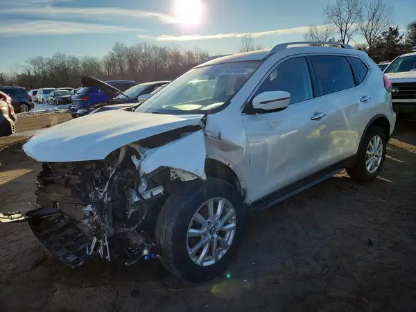 JN8AT2MV2HW259776 2017 NISSAN ROGUE - Image 1