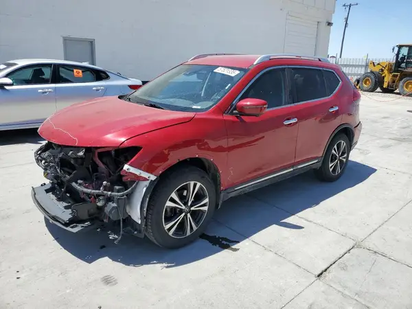 JN8AT2MV2HW262113 2017 NISSAN ROGUE - Image 1