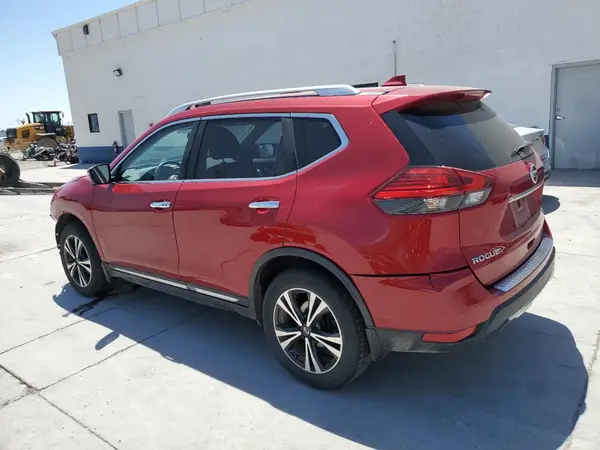 JN8AT2MV2HW262113 2017 NISSAN ROGUE - Image 2