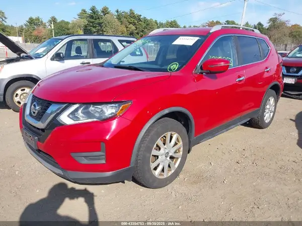 JN8AT2MV2HW265058 2017 NISSAN ROGUE - Image 2