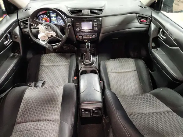 JN8AT2MV2HW265223 2017 NISSAN ROGUE - Image 8