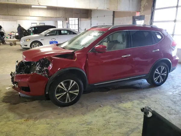 JN8AT2MV2HW266548 2017 NISSAN ROGUE - Image 1