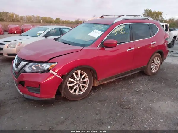 JN8AT2MV2HW267389 2017 NISSAN ROGUE - Image 2