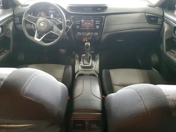 JN8AT2MV2HW267974 2017 NISSAN ROGUE - Image 8