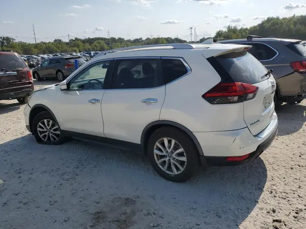 JN8AT2MV2HW270888 2017 NISSAN ROGUE - Image 2