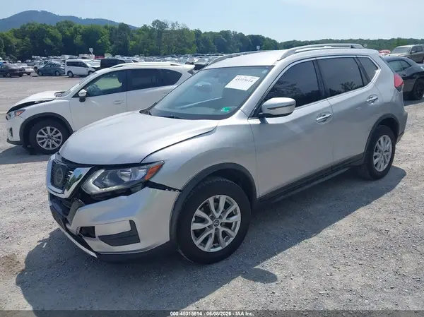 JN8AT2MV2HW274004 2017 NISSAN ROGUE - Image 2