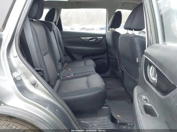 JN8AT2MV2HW279414 2017 NISSAN ROGUE - Image 8