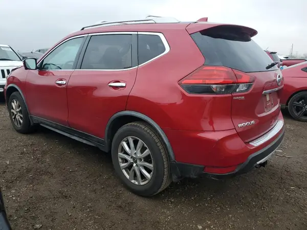 JN8AT2MV2HW283558 2017 NISSAN ROGUE - Image 2