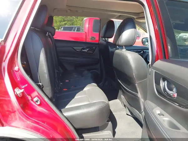 JN8AT2MV2HW284953 2017 NISSAN ROGUE - Image 8