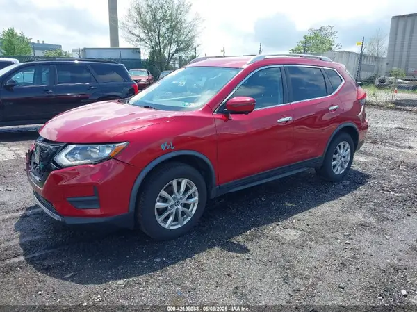 JN8AT2MV2HW285388 2017 NISSAN ROGUE - Image 2