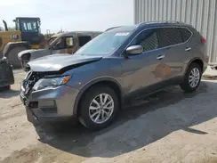 JN8AT2MV2JW300302 2018 NISSAN ROGUE