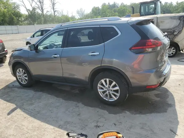 JN8AT2MV2JW300302 2018 NISSAN ROGUE - Image 2