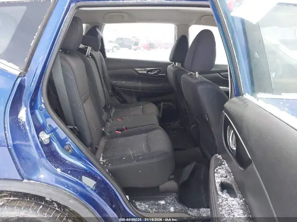 JN8AT2MV2JW301949 2018 NISSAN ROGUE - Image 8