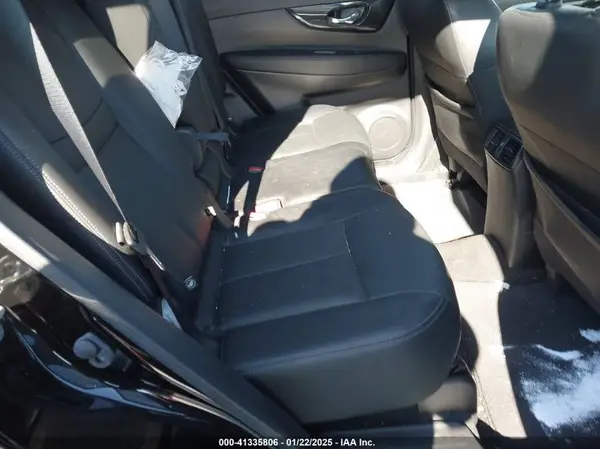JN8AT2MV2JW304530 2018 NISSAN ROGUE - Image 8
