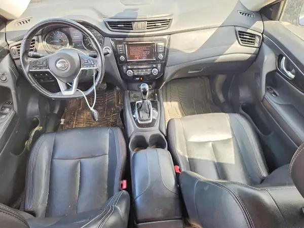 JN8AT2MV2JW304740 2018 NISSAN ROGUE - Image 8