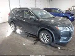 JN8AT2MV2JW304883 2018 NISSAN ROGUE