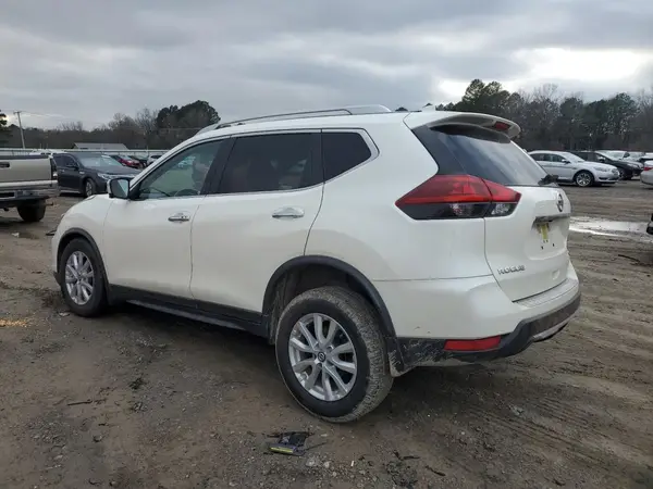 JN8AT2MV2JW307346 2018 NISSAN ROGUE - Image 2
