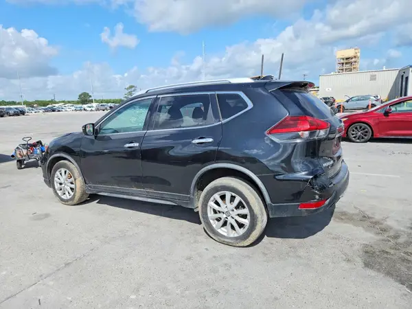 JN8AT2MV2JW307735 2018 NISSAN ROGUE - Image 2