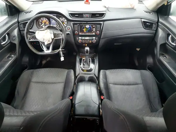 JN8AT2MV2JW308335 2018 NISSAN ROGUE - Image 8
