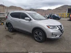 JN8AT2MV2JW308464 2018 NISSAN ROGUE