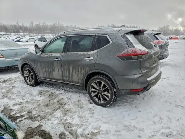 JN8AT2MV2JW309727 2018 NISSAN ROGUE - Image 2