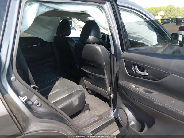 JN8AT2MV2JW310456 2018 NISSAN ROGUE - Image 8