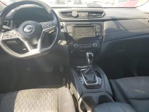 JN8AT2MV2JW310781 2018 NISSAN ROGUE - Image 8