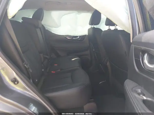 JN8AT2MV2JW314541 2018 NISSAN ROGUE - Image 8