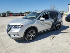 JN8AT2MV2JW318797 2018 NISSAN ROGUE