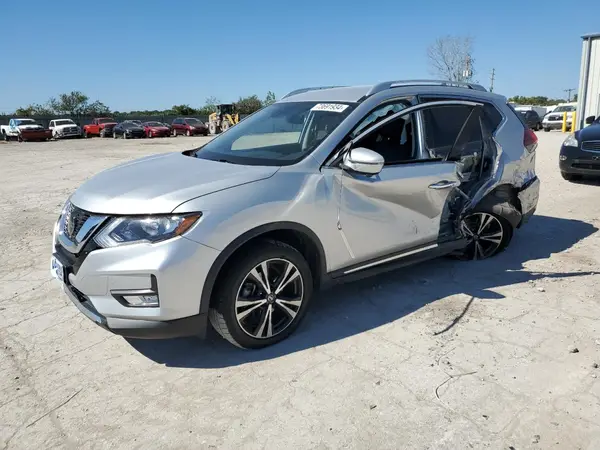 JN8AT2MV2JW318797 2018 NISSAN ROGUE - Image 1