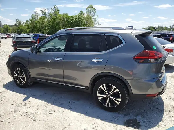 JN8AT2MV2JW320520 2018 NISSAN ROGUE - Image 2