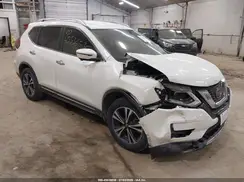 JN8AT2MV2JW322302 2018 NISSAN ROGUE