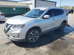 JN8AT2MV2JW323191 2018 NISSAN ROGUE