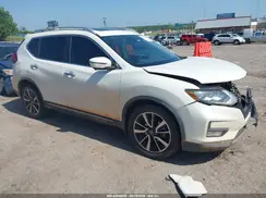 JN8AT2MV2JW325300 2018 NISSAN ROGUE