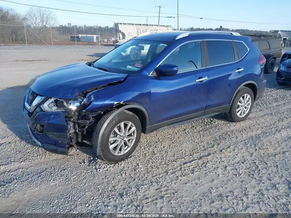 JN8AT2MV2JW325491 2018 NISSAN ROGUE - Image 2
