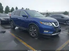 JN8AT2MV2JW325880 2018 NISSAN ROGUE