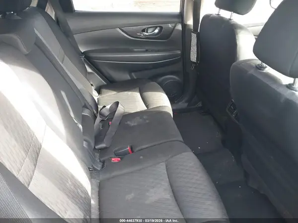 JN8AT2MV2JW326804 2018 NISSAN ROGUE - Image 8