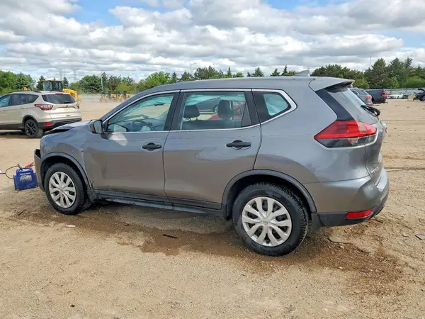 JN8AT2MV2JW328388 2018 NISSAN ROGUE - Image 2